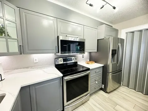 321 Sandtree Drive Palm Beach Gardens FL 33403
