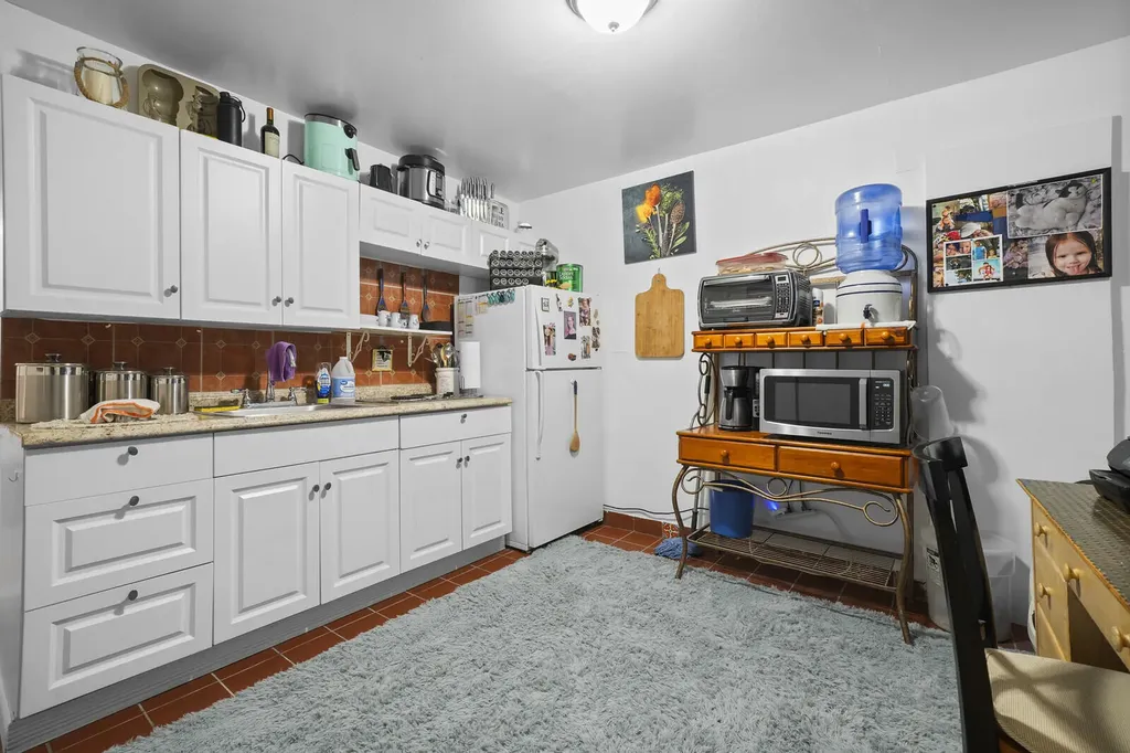 1005 NE 17th Street Fort Lauderdale FL 33305