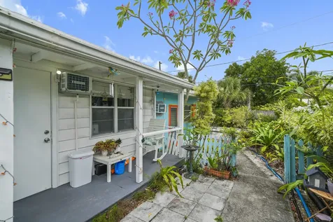 1005 NE 17th Street Fort Lauderdale FL 33305