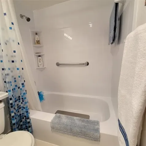 351 Markham P Deerfield Beach FL 33442