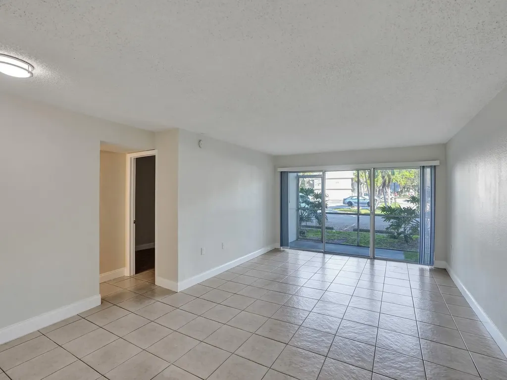 4205 N University Drive Sunrise FL 33351