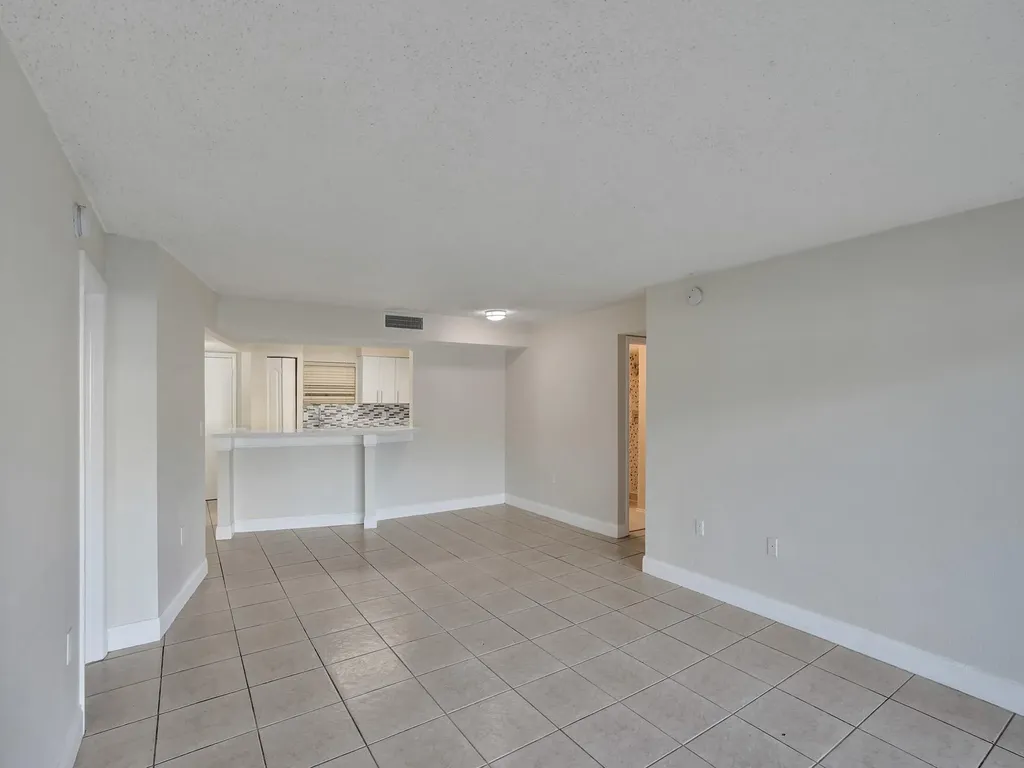 4205 N University Drive Sunrise FL 33351
