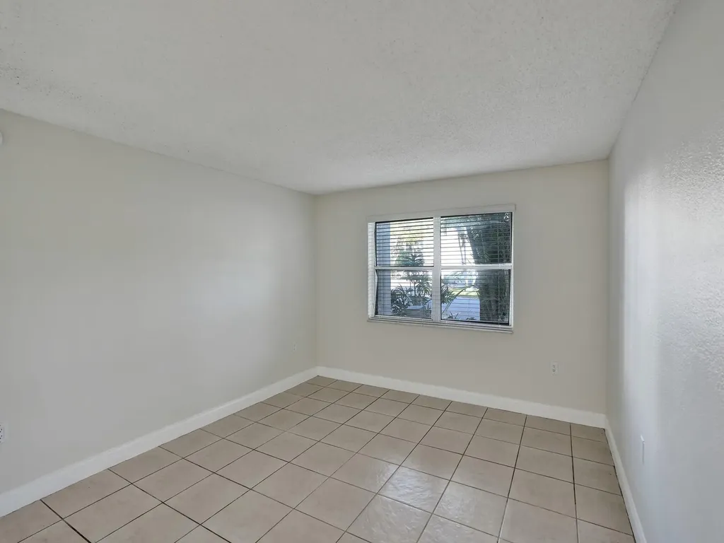 4205 N University Drive Sunrise FL 33351