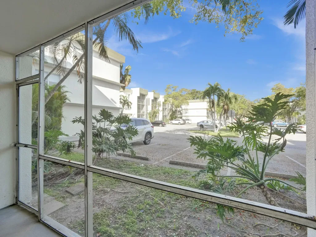 4205 N University Drive Sunrise FL 33351