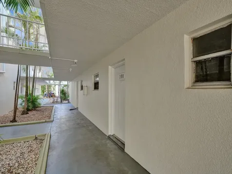 4205 N University Drive Sunrise FL 33351