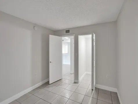 4205 N University Drive Sunrise FL 33351