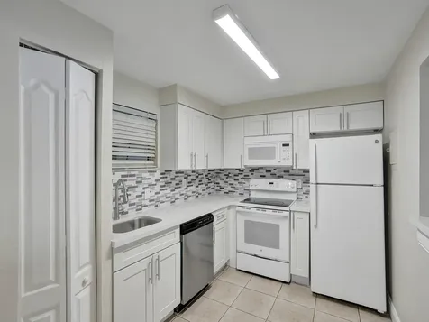 4205 N University Drive Sunrise FL 33351
