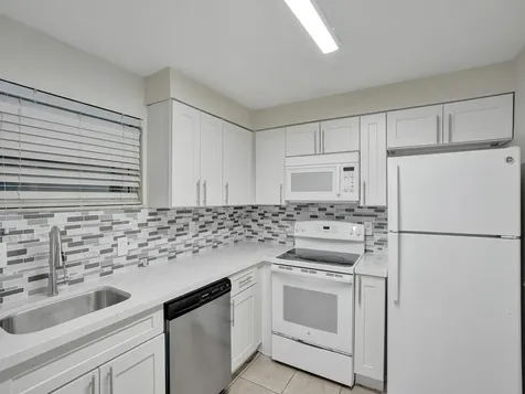 4205 N University Drive Sunrise FL 33351