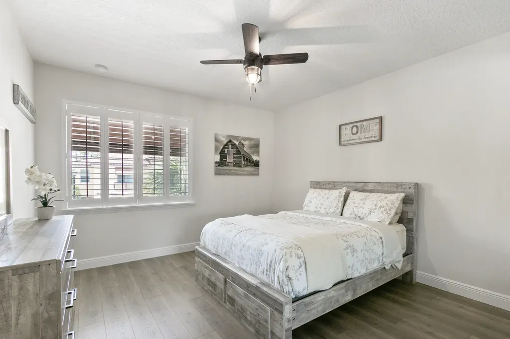 15862 Binks Pointe Terrace Wellington FL 33414