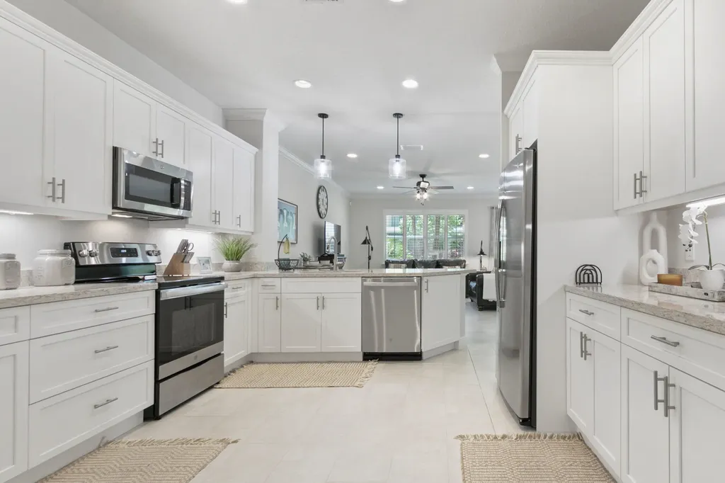 15862 Binks Pointe Terrace Wellington FL 33414
