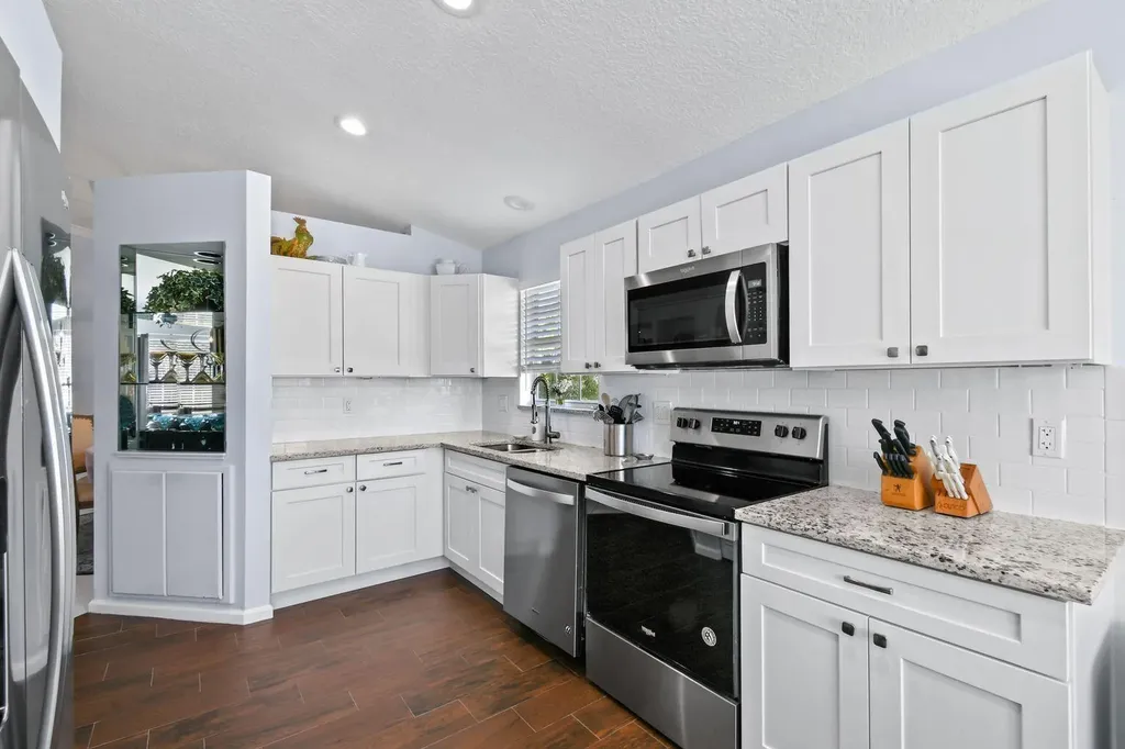 252 Legendary Circle Palm Beach Gardens FL 33418