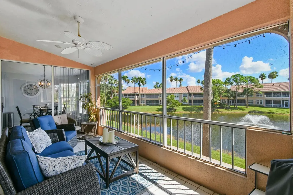 252 Legendary Circle Palm Beach Gardens FL 33418