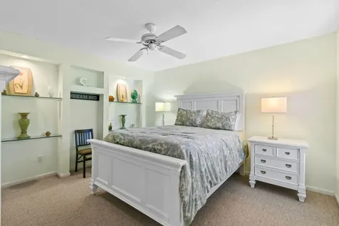 252 Legendary Circle Palm Beach Gardens FL 33418