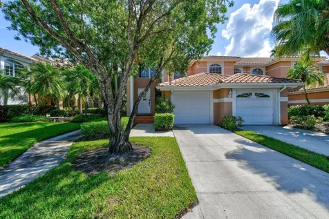 252 Legendary Circle Palm Beach Gardens FL 33418