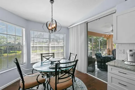 252 Legendary Circle Palm Beach Gardens FL 33418