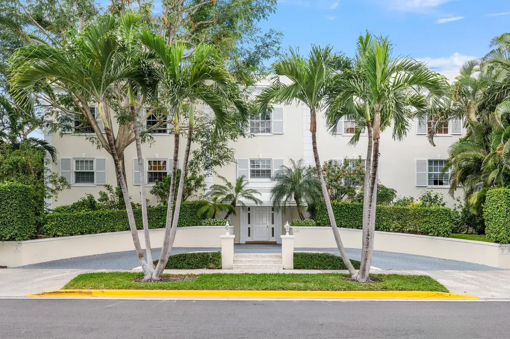 350 Cocoanut Row Palm Beach FL 33480