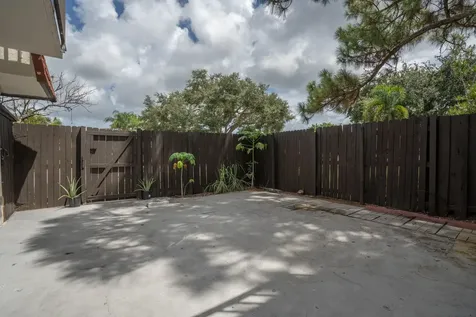 2244 White Pine Circle Greenacres FL 33415