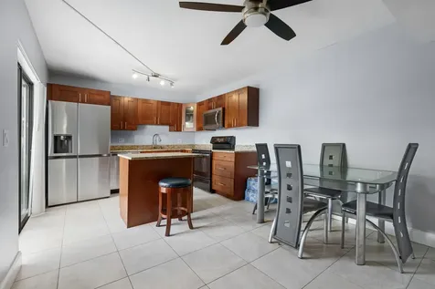 2244 White Pine Circle Greenacres FL 33415