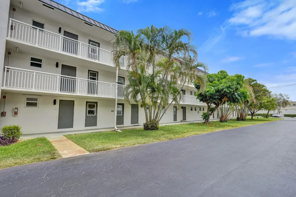 4025 N Federal Highway Fort Lauderdale FL 33308