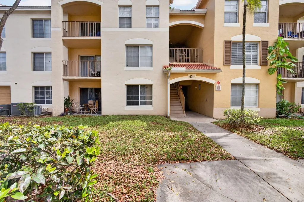 4211 San Marino Boulevard West Palm Beach FL 33409