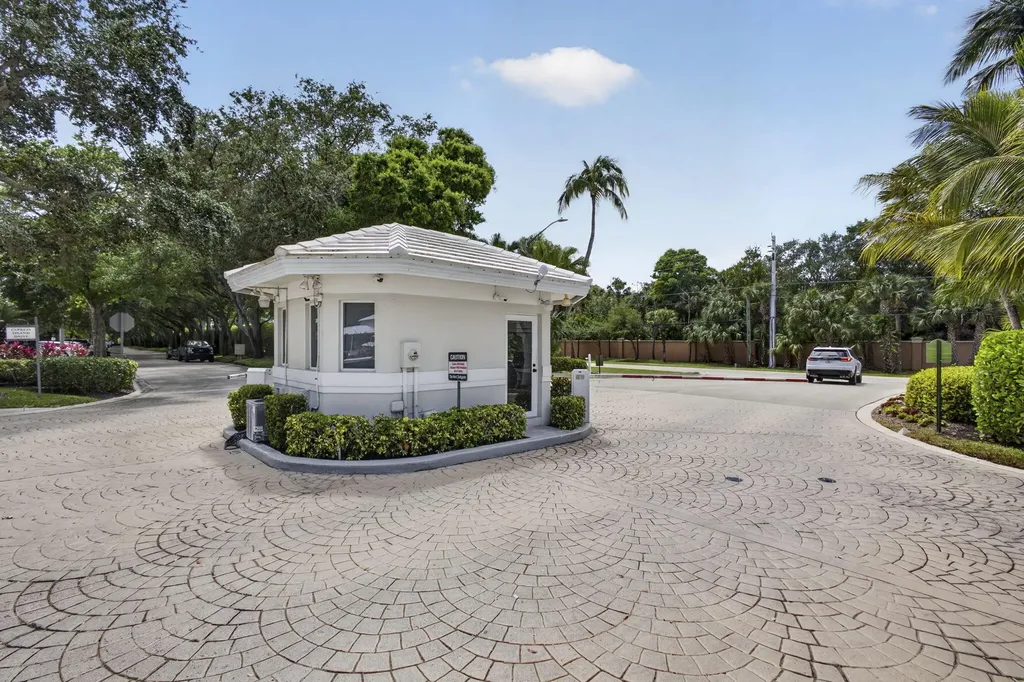 14410 Palmwood Road Palm Beach Gardens FL 33410