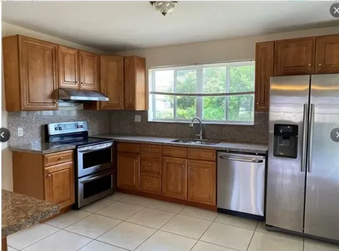 7821 NW 14th Street Pembroke Pines FL 33024