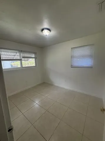 7821 NW 14th Street Pembroke Pines FL 33024