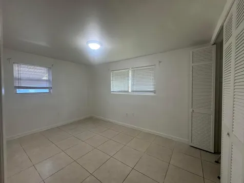 7821 NW 14th Street Pembroke Pines FL 33024