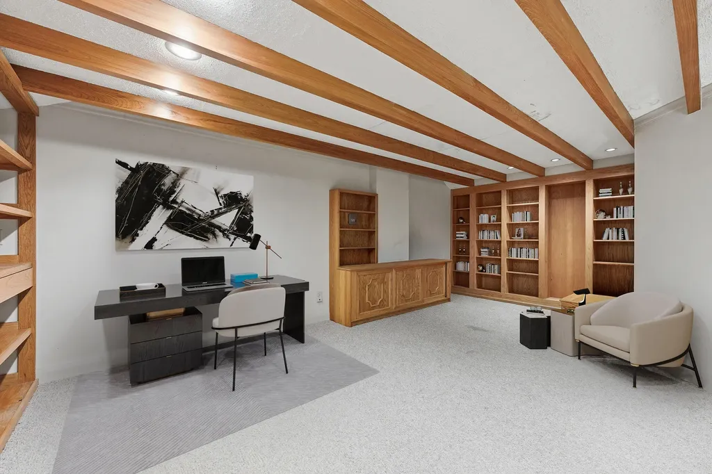 1109 E Marine Way E North Palm Beach FL 33408
