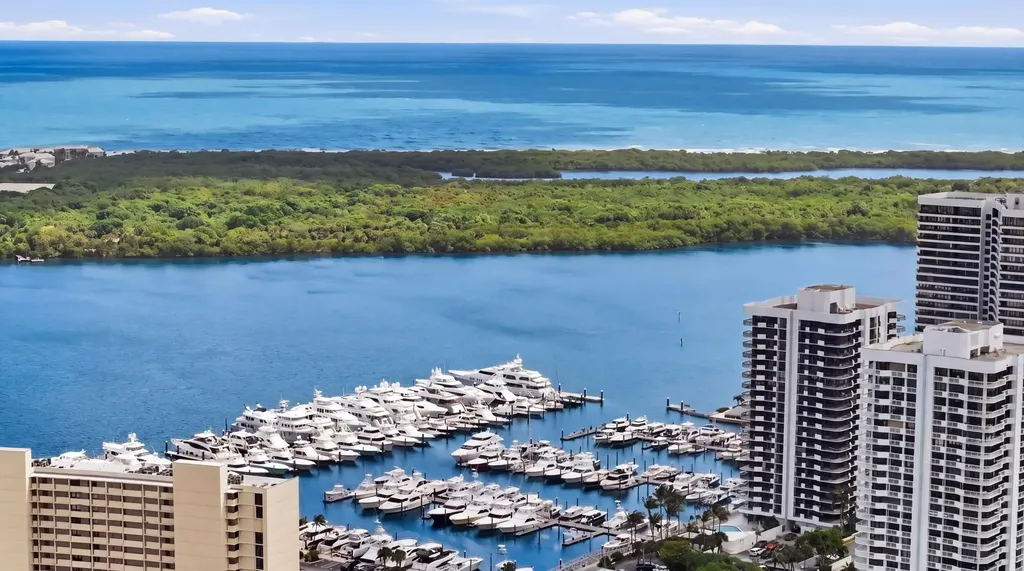 1109 E Marine Way E North Palm Beach FL 33408