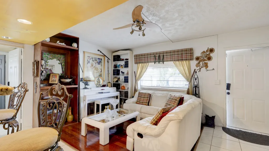 3246 Orange Street Boynton Beach FL 33435