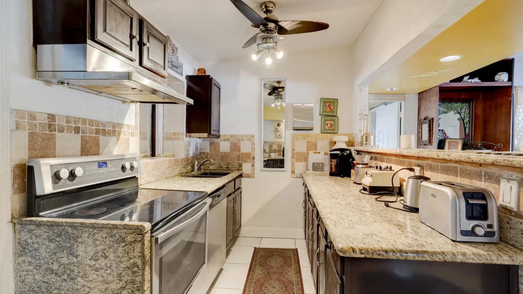 3246 Orange Street Boynton Beach FL 33435