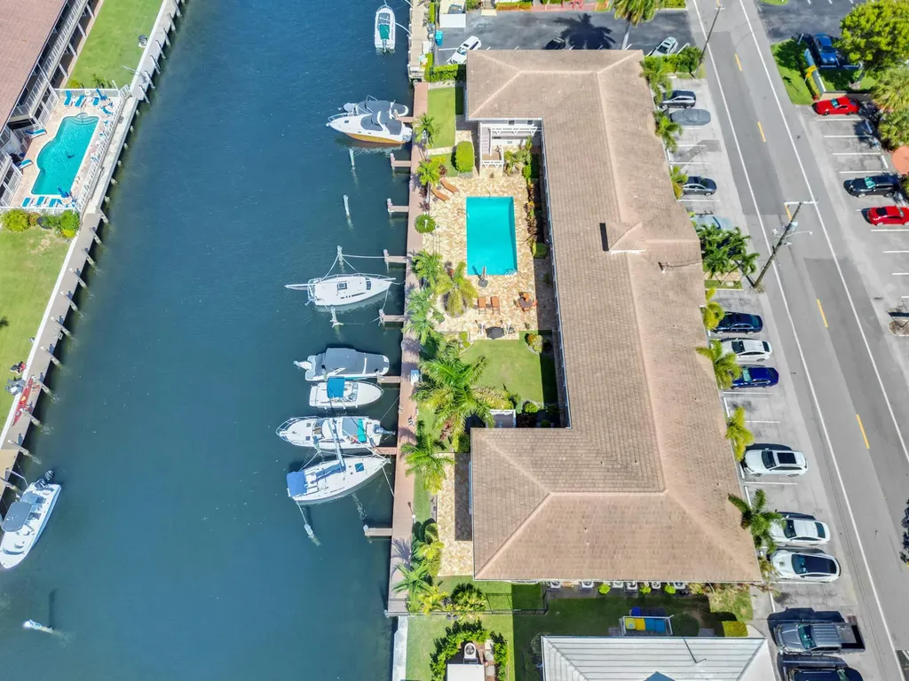 2857 NE 32nd Street Fort Lauderdale FL 33306