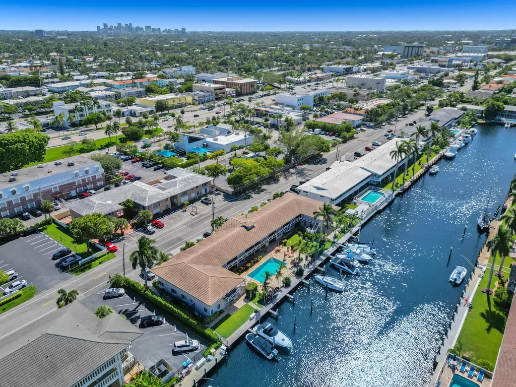 2857 NE 32nd Street Fort Lauderdale FL 33306