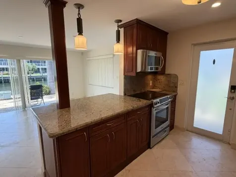 2857 NE 32nd Street Fort Lauderdale FL 33306