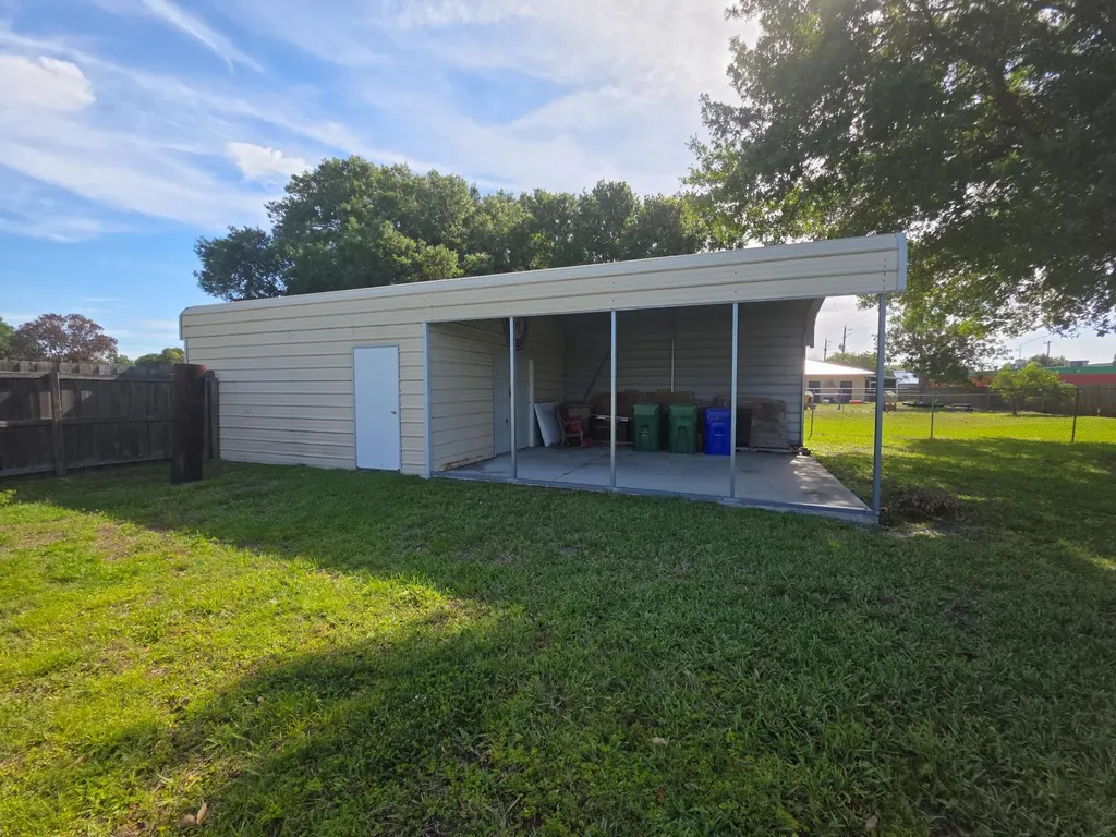 1019 NW 2nd Street Okeechobee FL