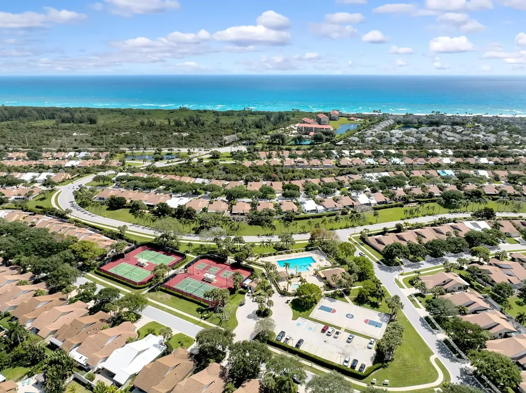 118 Ridge Road Jupiter FL 33477
