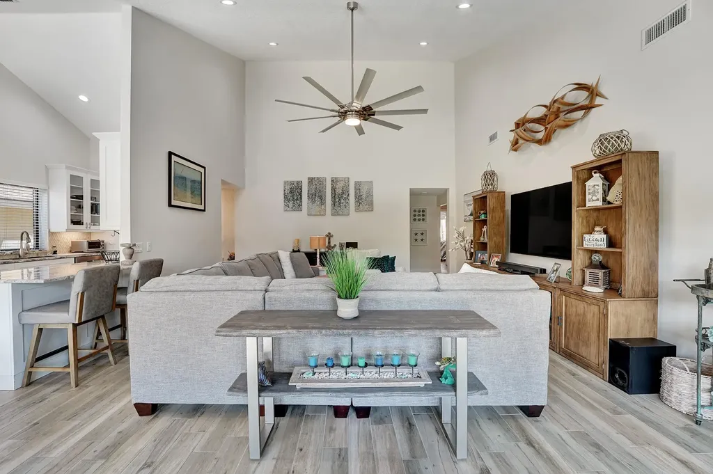 118 Ridge Road Jupiter FL 33477