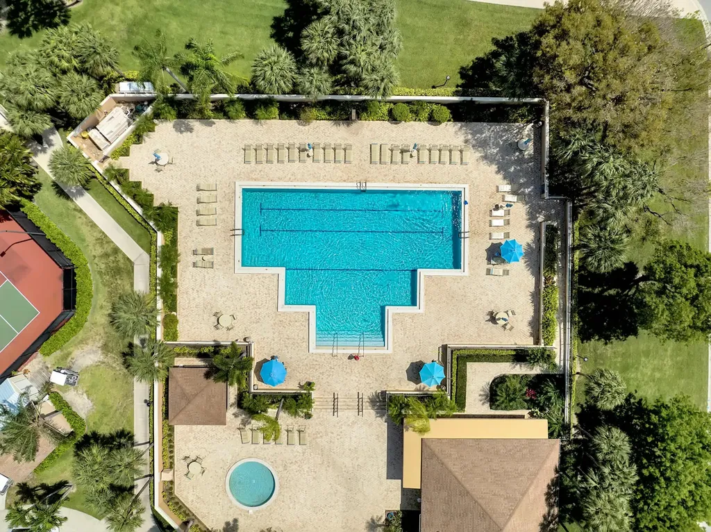 118 Ridge Road Jupiter FL 33477