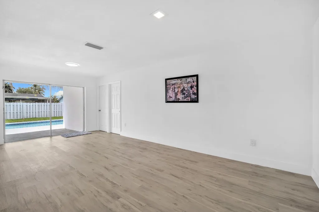 9490 NW 20th Place Sunrise FL 33322