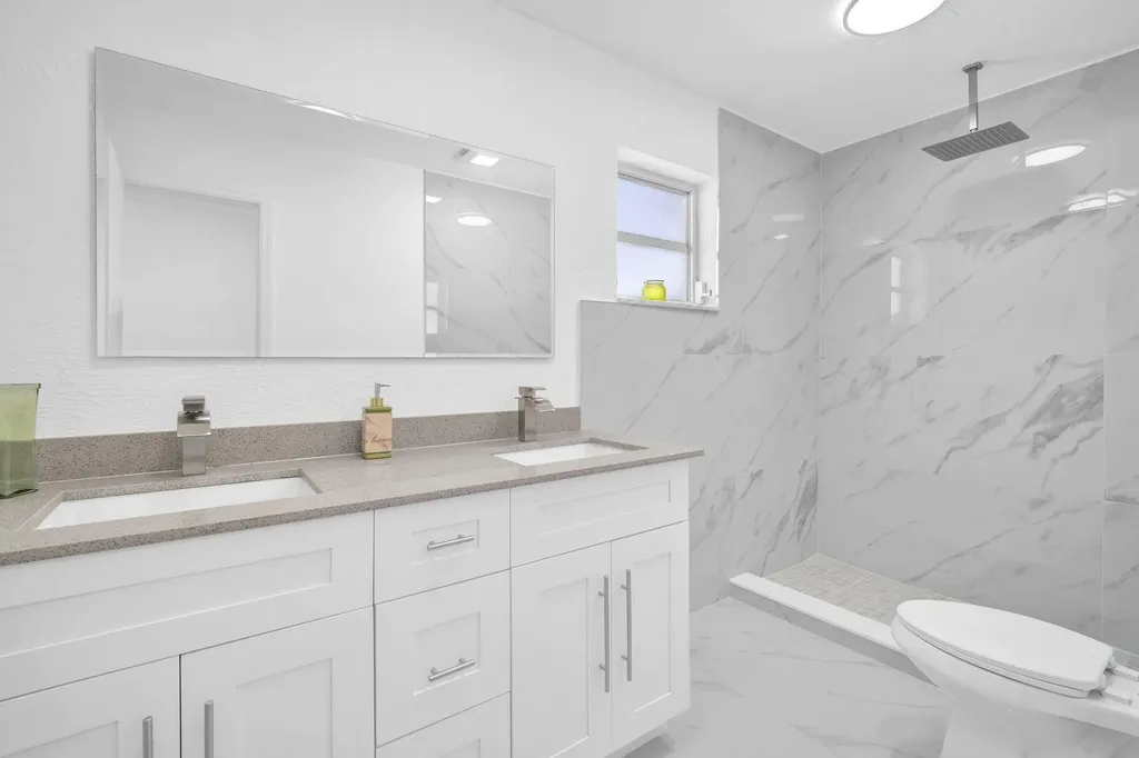 9490 NW 20th Place Sunrise FL 33322