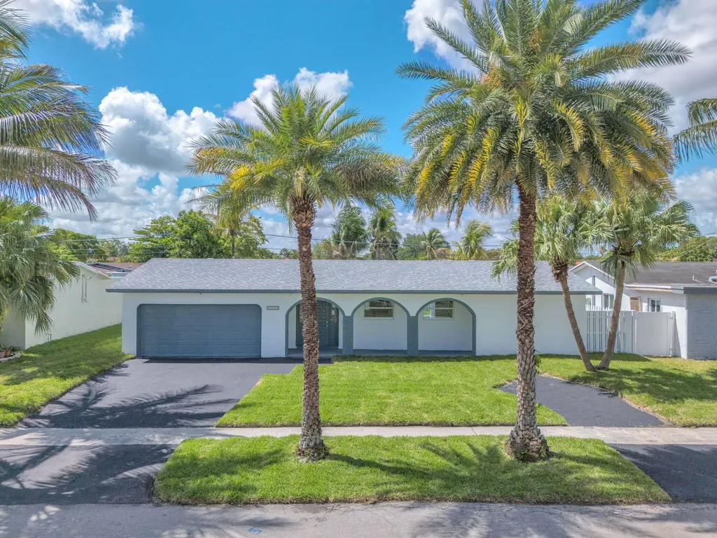 9490 NW 20th Place Sunrise FL 33322