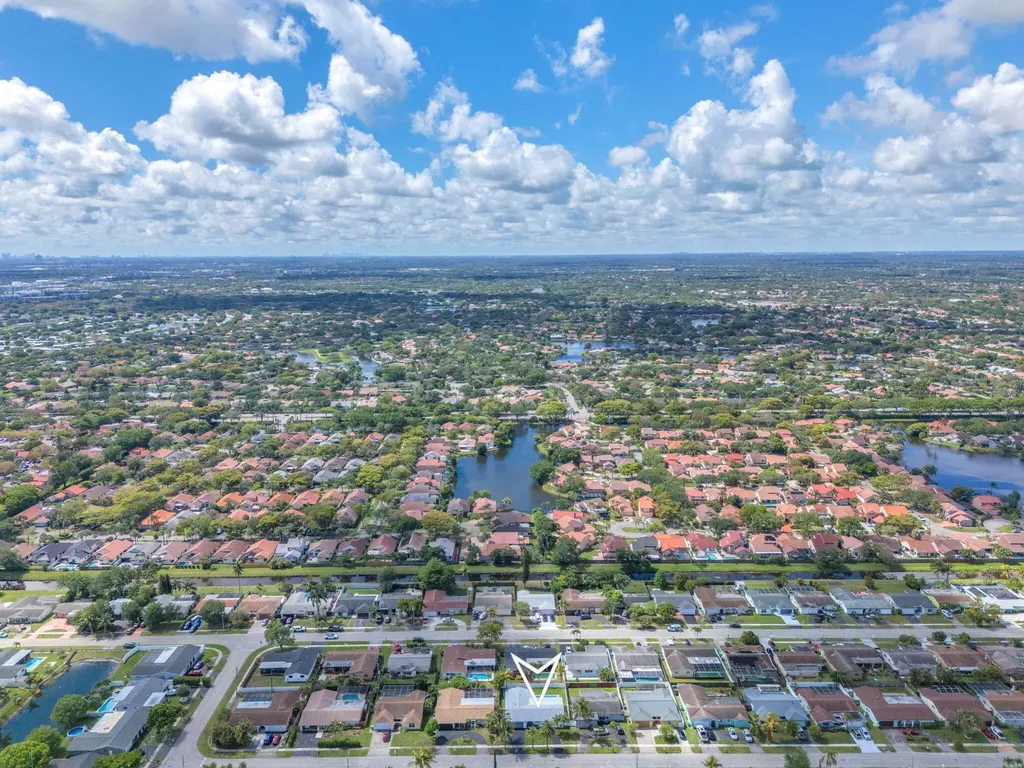 9490 NW 20th Place Sunrise FL 33322