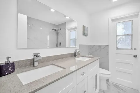 9490 NW 20th Place Sunrise FL 33322