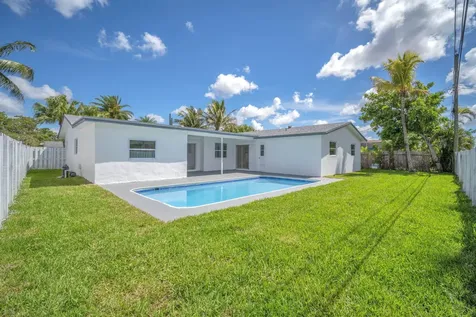 9490 NW 20th Place Sunrise FL 33322