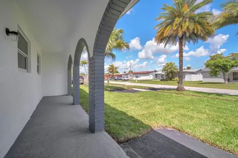 9490 NW 20th Place Sunrise FL 33322