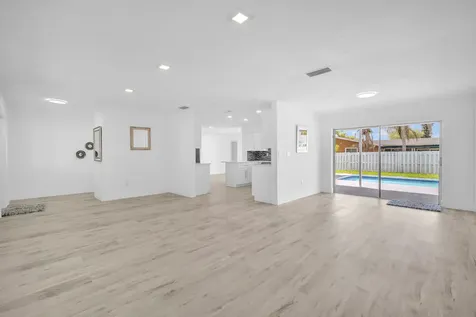 9490 NW 20th Place Sunrise FL 33322