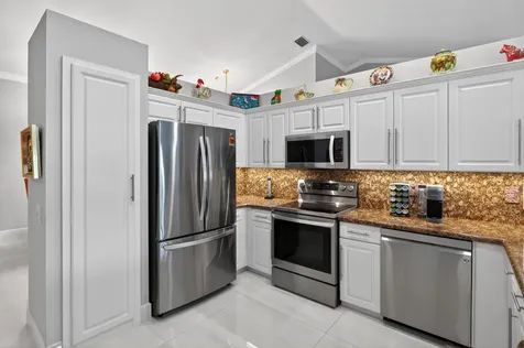 197 Cameron Drive Weston FL 33326