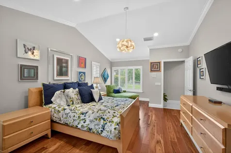 197 Cameron Drive Weston FL 33326