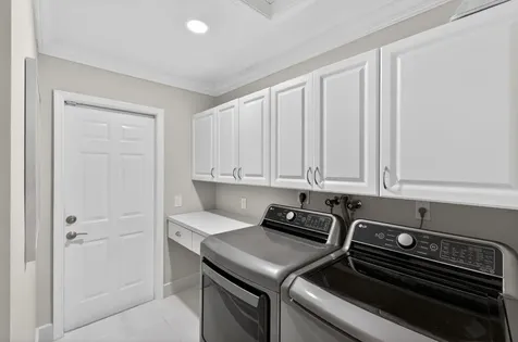 197 Cameron Drive Weston FL 33326